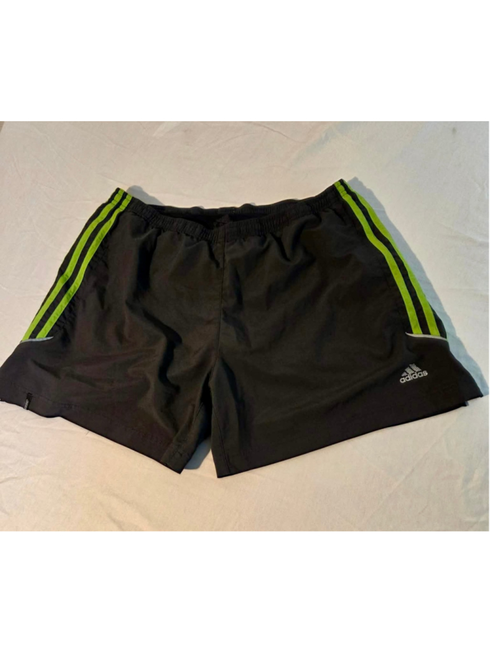 adidas Women’s Climalite 3-Stripe Running Shorts Neon Lime Black Size M W-206